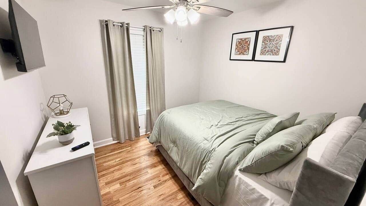 Photo of Bedroom in Atlanta University Center