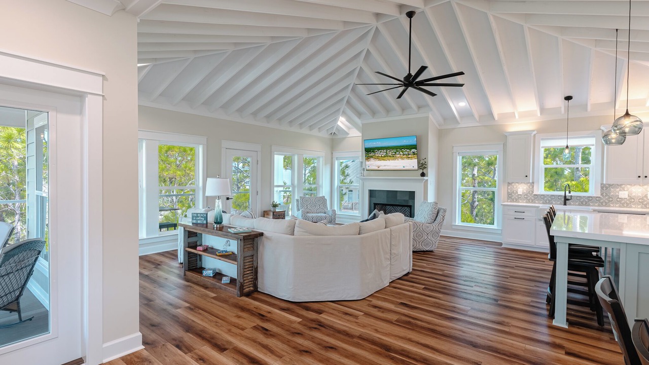 Photo of Livingroom in Dauphin Island