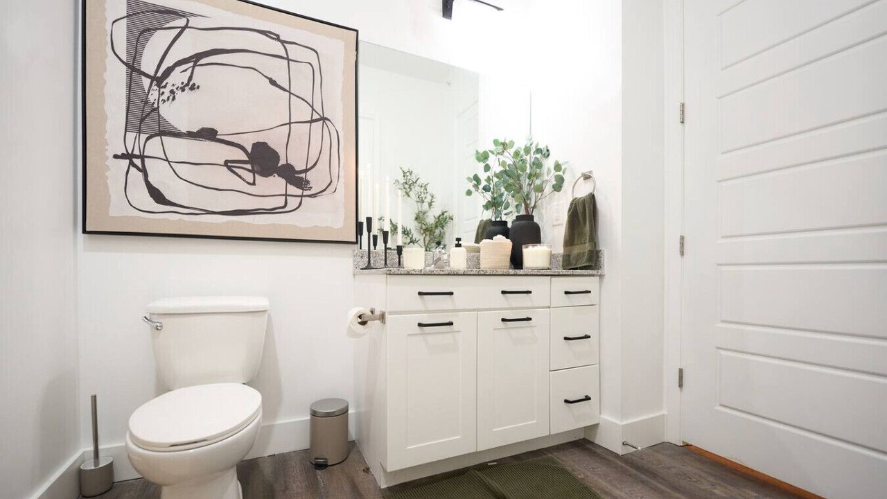 Photo of Bathroom in Castleberry Hill
