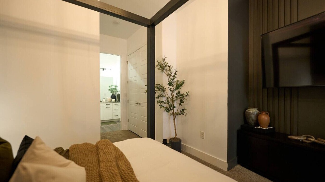 Photo of Bedroom in Castleberry Hill