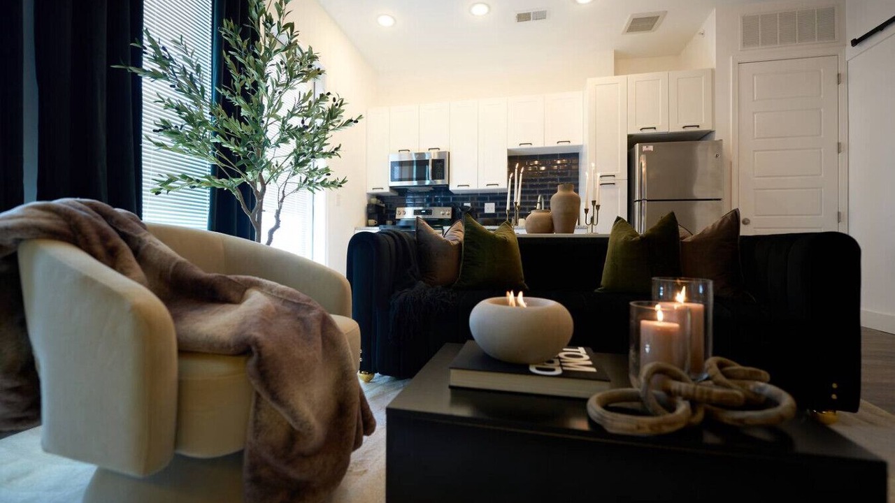 Photo of Livingroom in Castleberry Hill