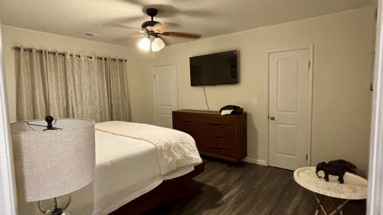 Photo of Bedroom in Dock Junction