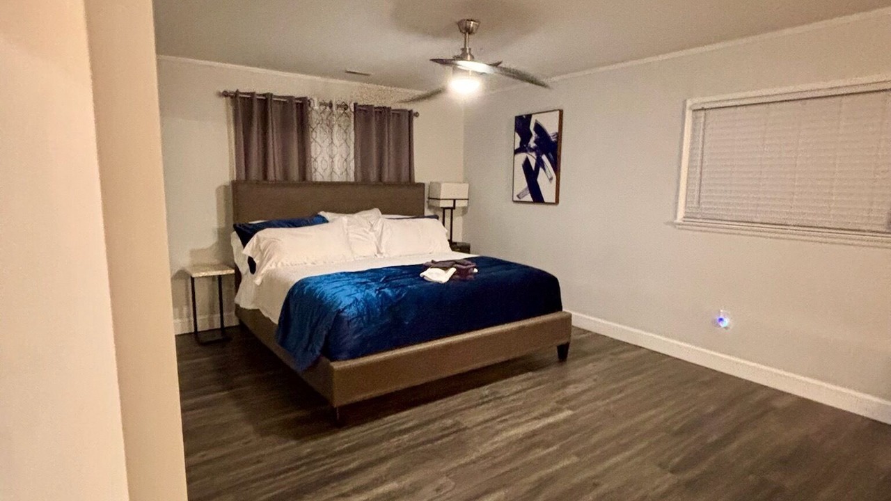 Photo of Bedroom in Dock Junction