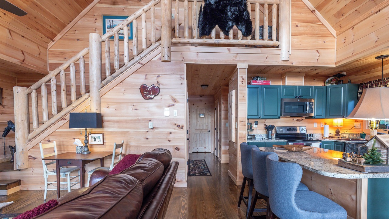 Photo of Livingroom in Mars Hill