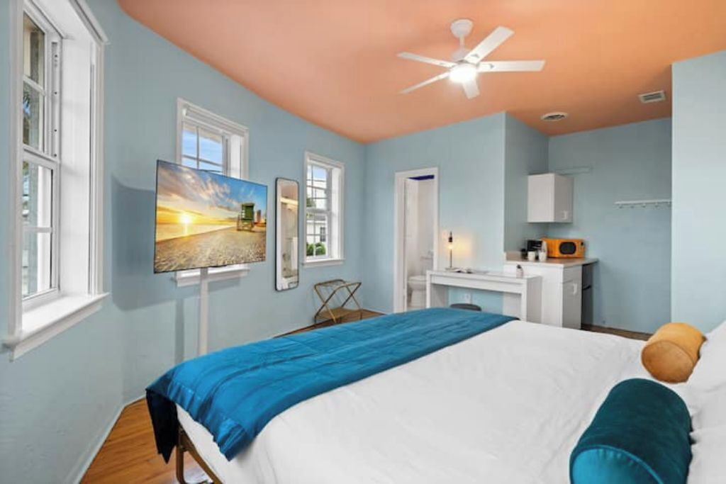 Photo of Bedroom in North Beach