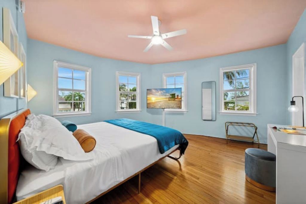 Photo of Bedroom in North Beach