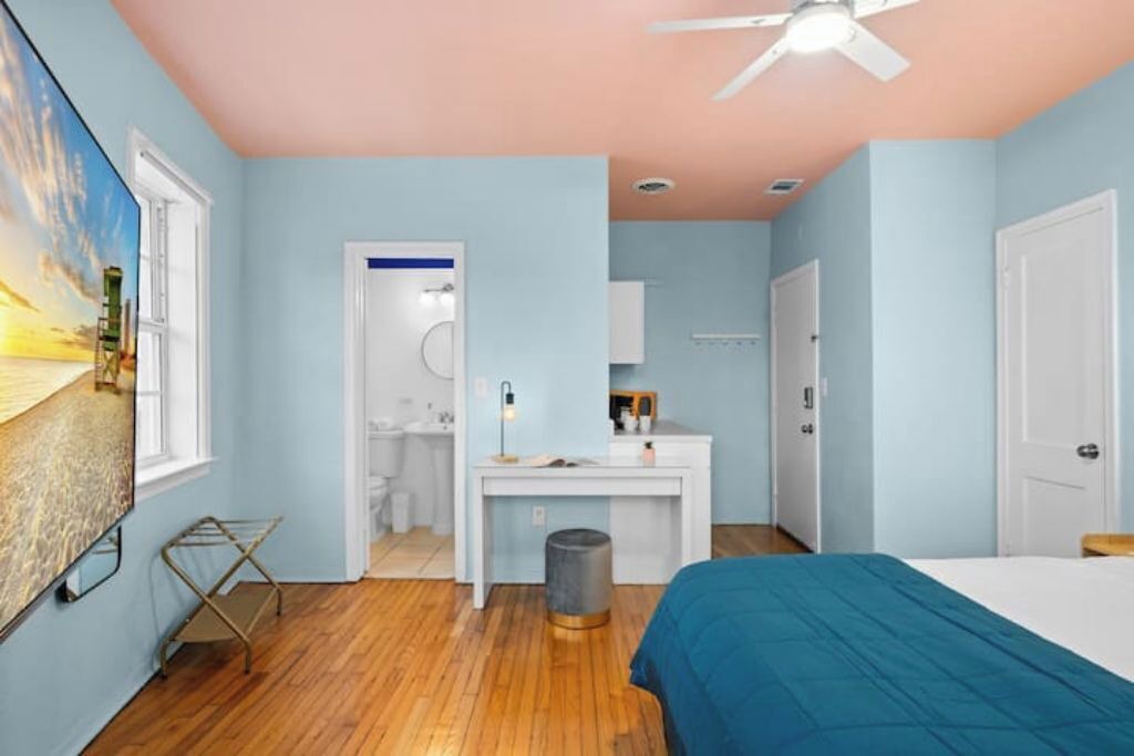 Photo of Bedroom in North Beach