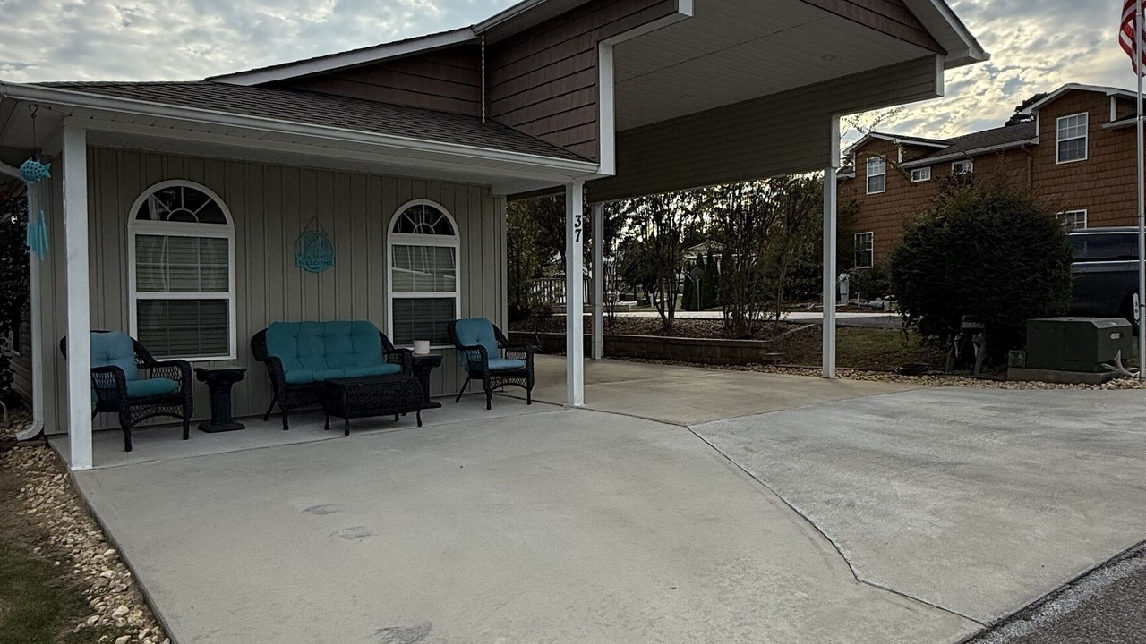 Photo of Patio Balcony in Guntersville