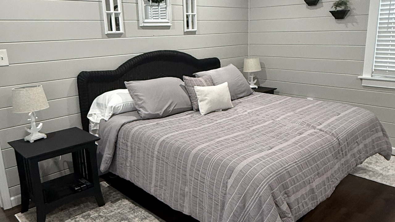 Photo of Bedroom in Guntersville