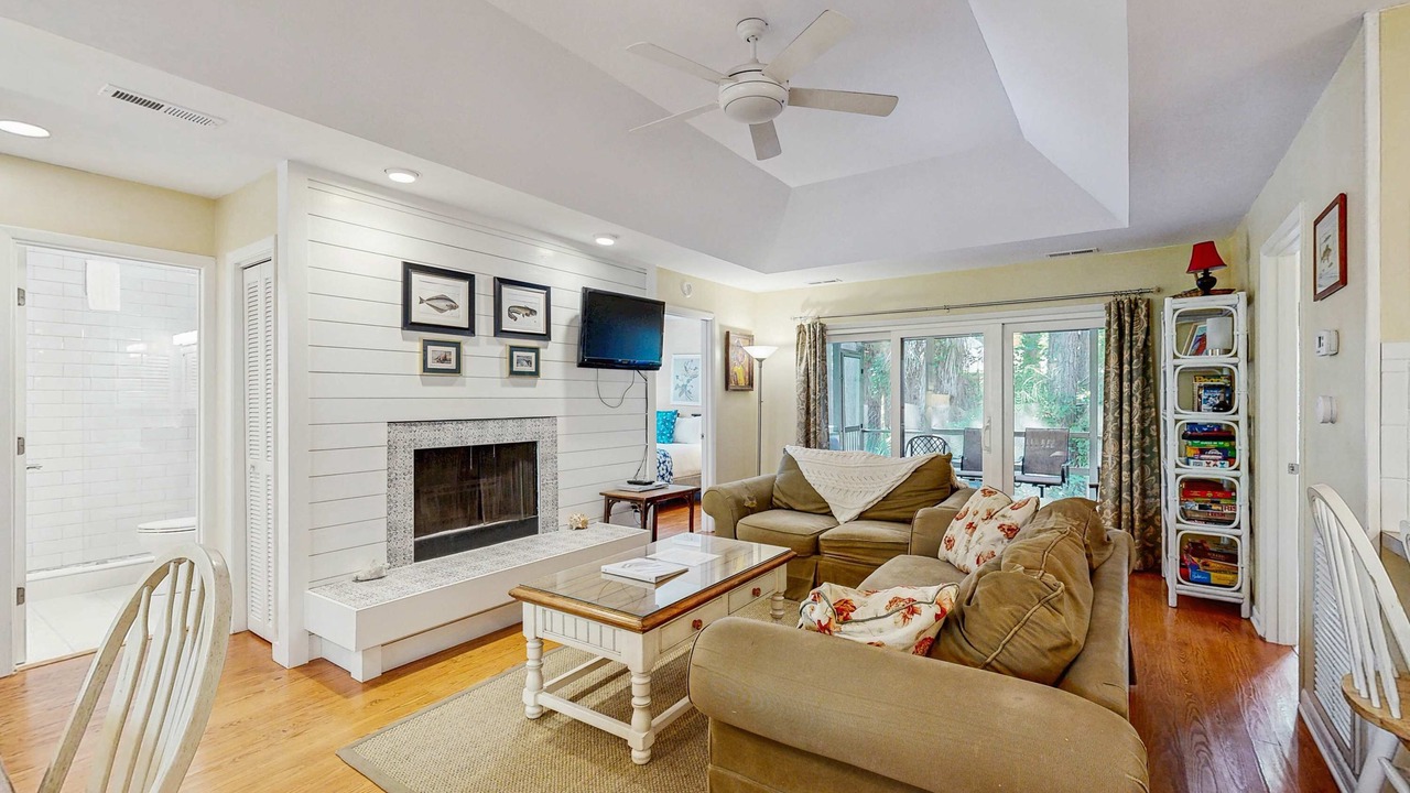 Photo of Livingroom in West Beach