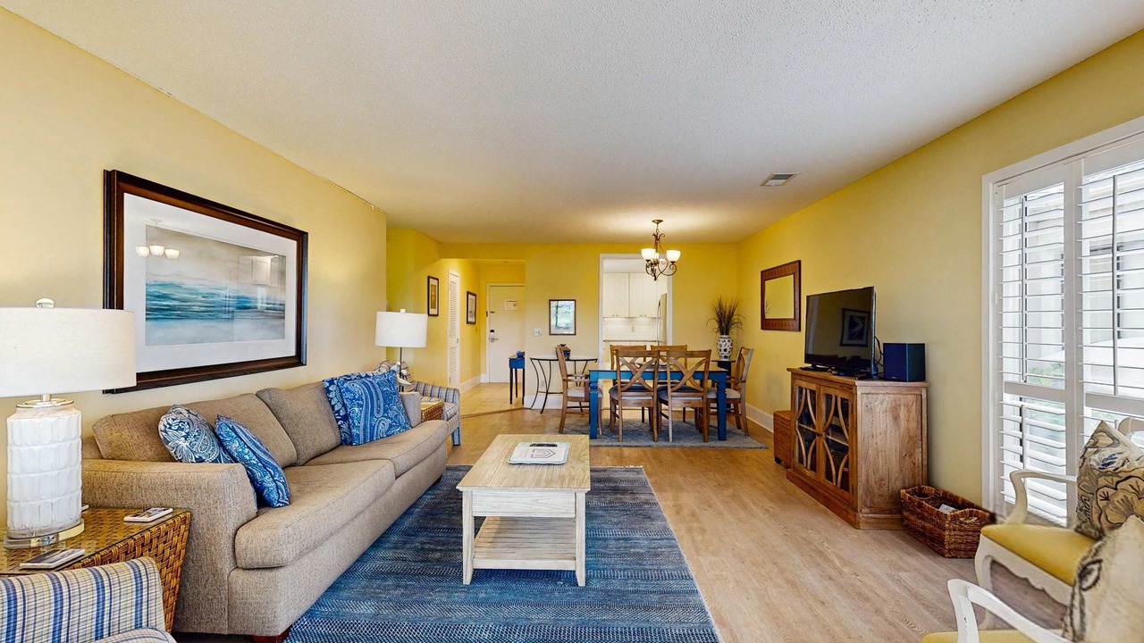 Photo of Livingroom in Seabrook Island