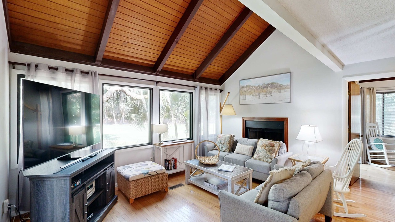 Photo of Livingroom in Seabrook Island
