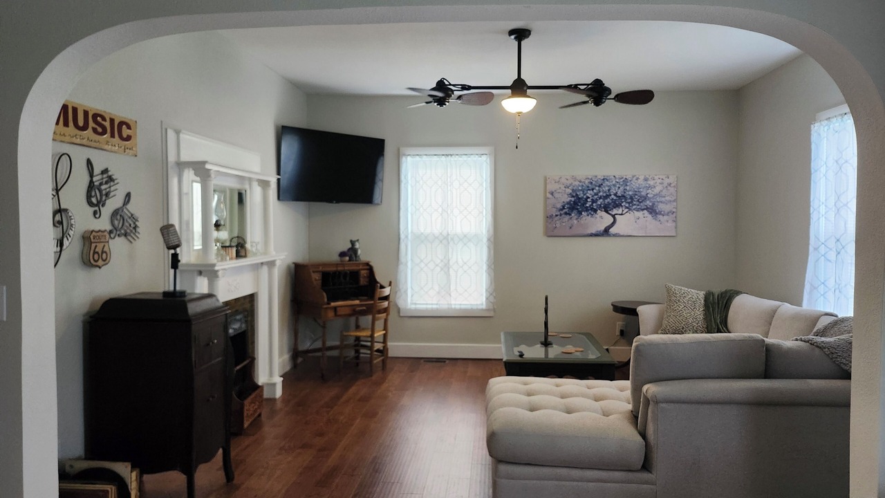 Photo of Livingroom in Morristown