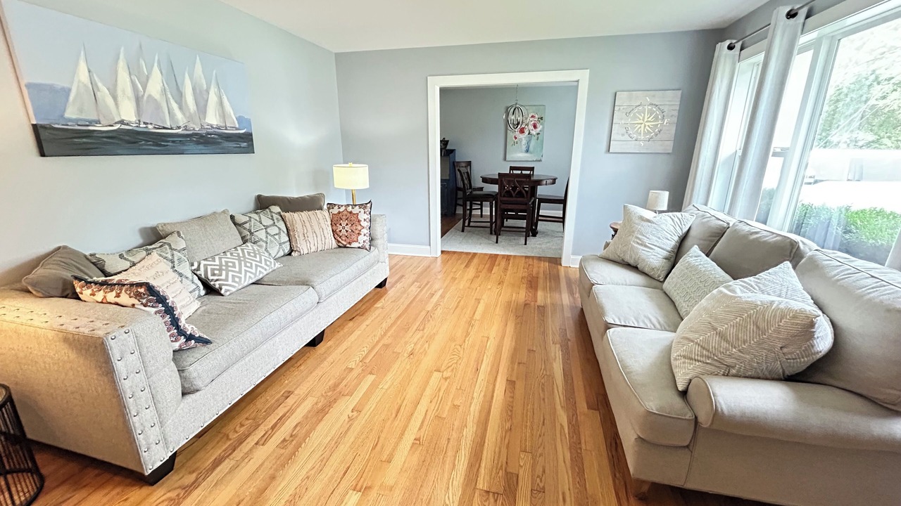 Photo of Livingroom in West Ashley