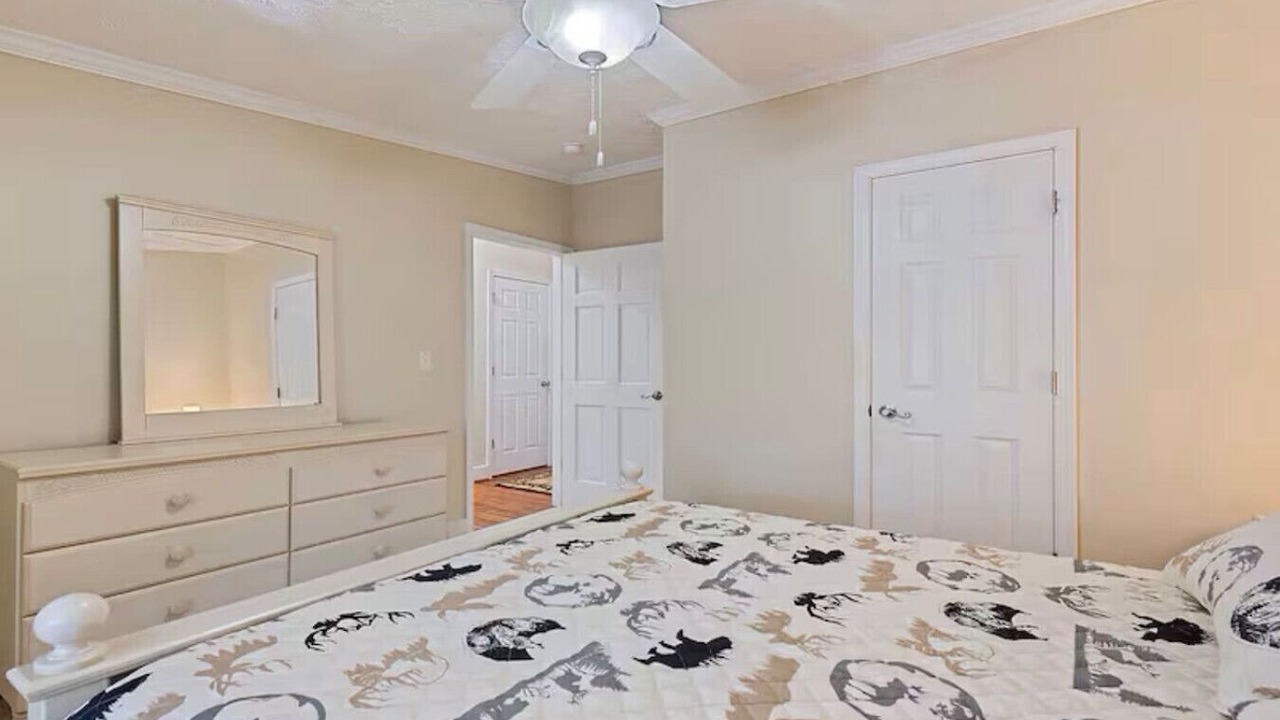 Photo of Bedroom in Maggie Valley