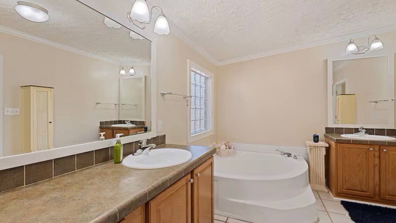 Photo of Bathroom in Maggie Valley
