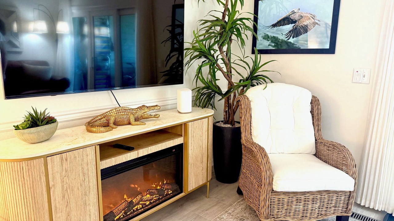 Photo of Livingroom in Seabrook Island