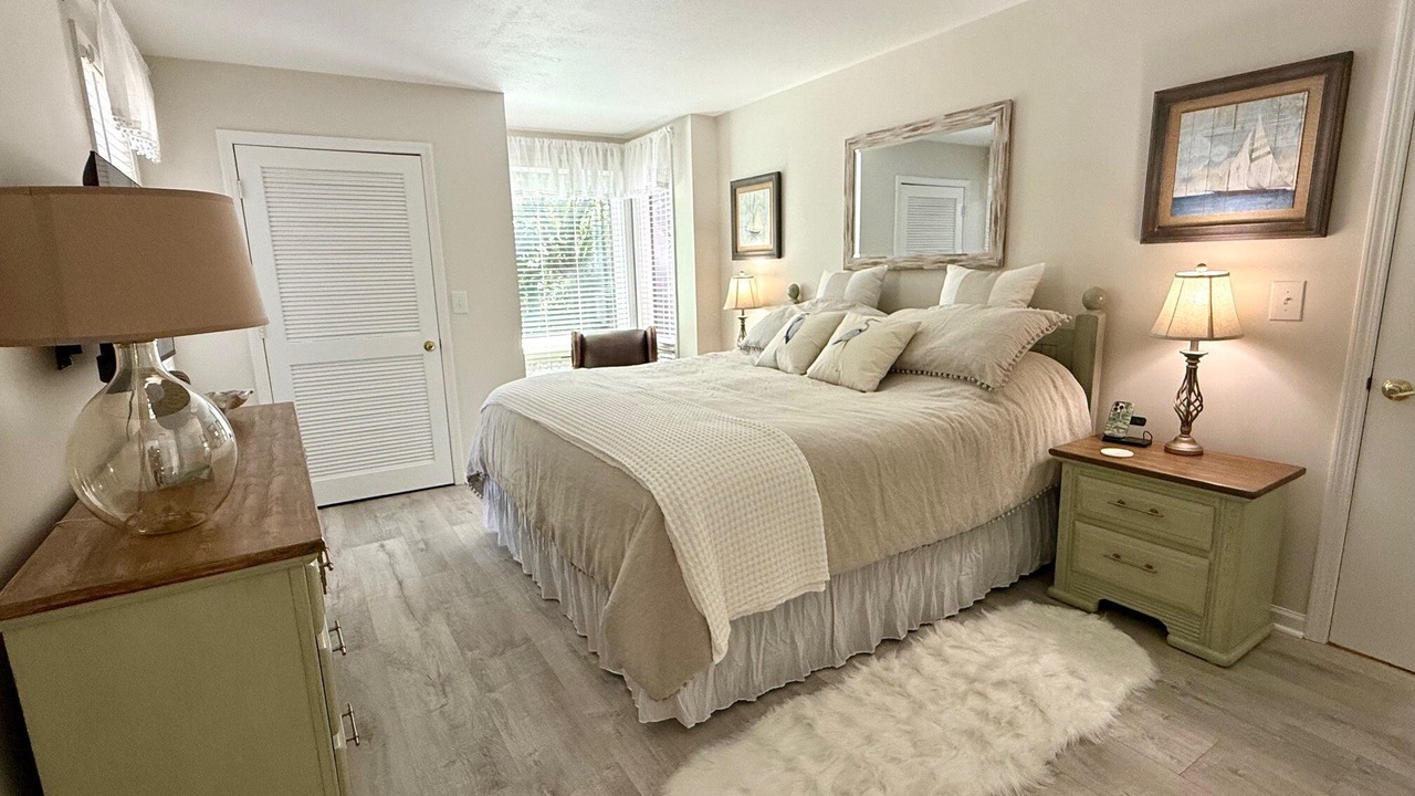 Photo of Bedroom in Seabrook Island