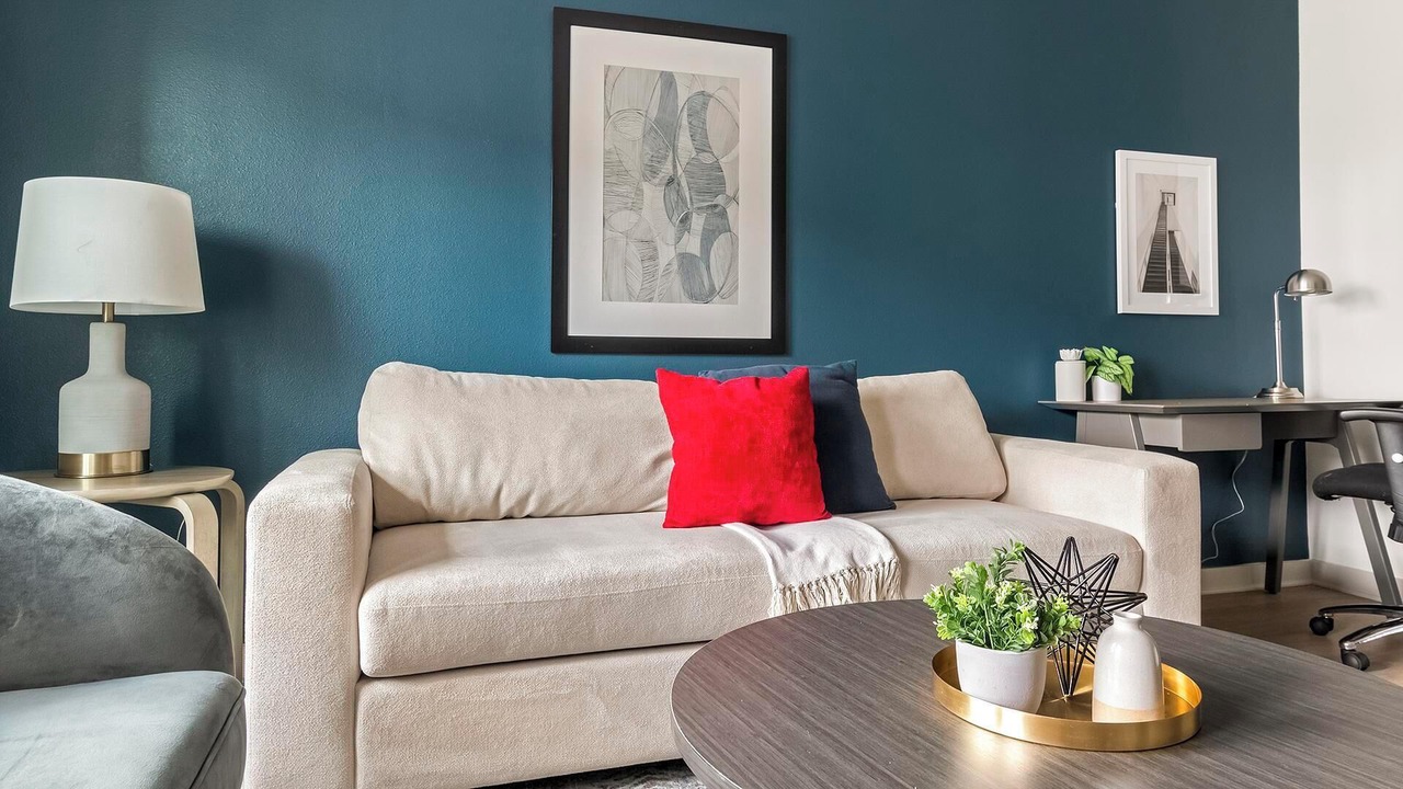 Photo of Livingroom in Jacksonville