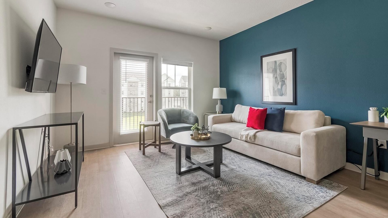 Photo of Livingroom in Jacksonville