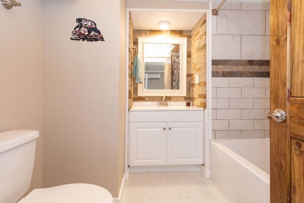 Photo of Bathroom in Maggie Valley