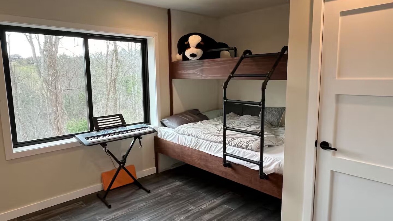 Photo of Bedroom in Marshall