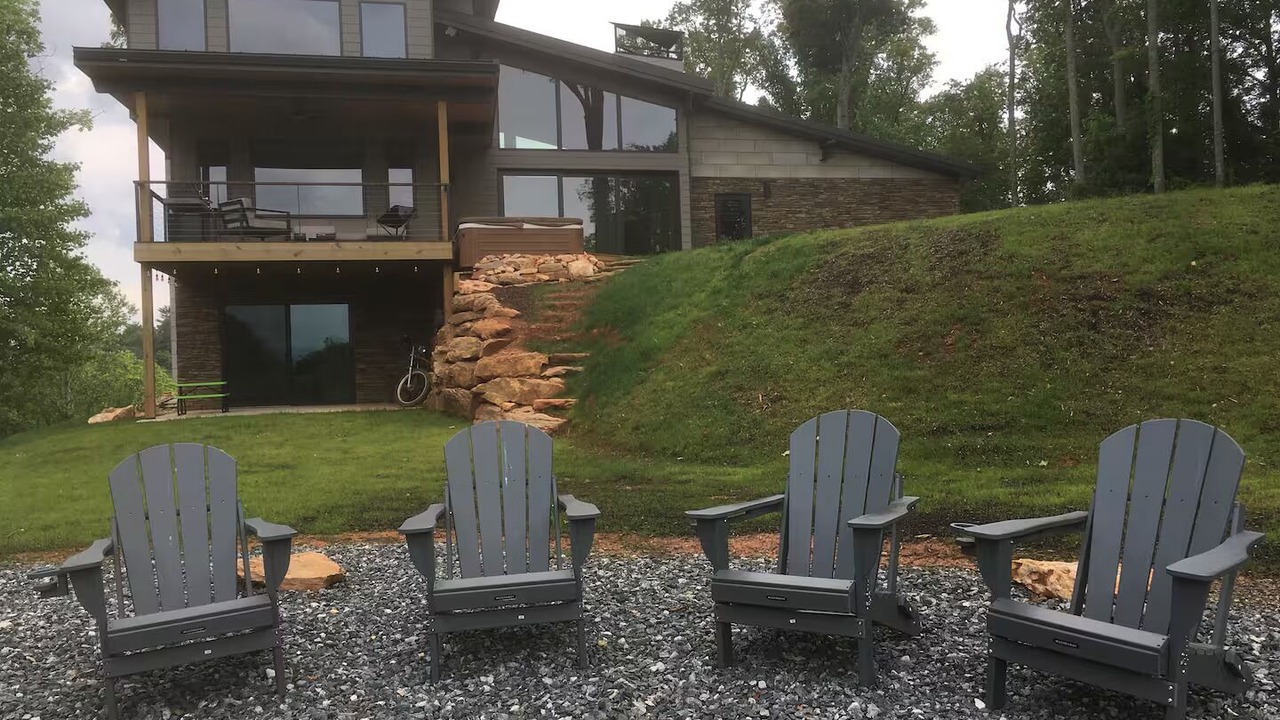 Photo of Outdoor in Marshall