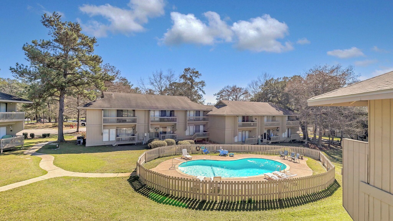 Photo of Outdoor in Daphne