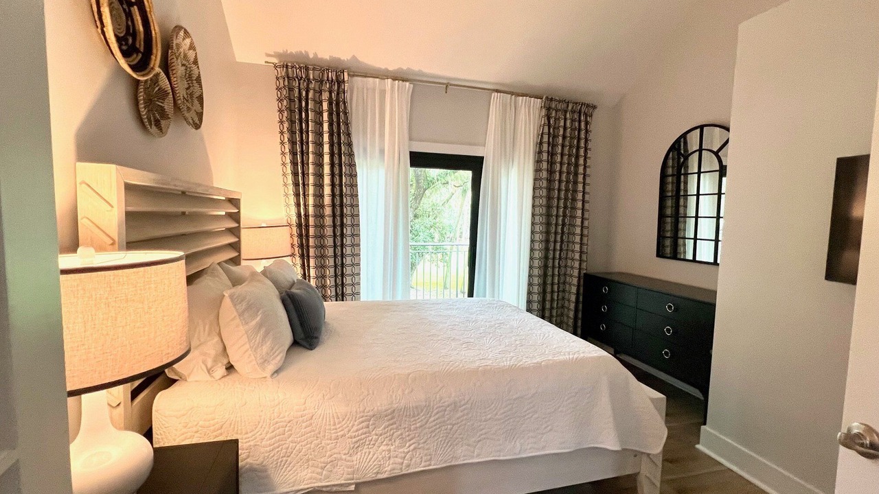 Photo of Bedroom in Seabrook Island