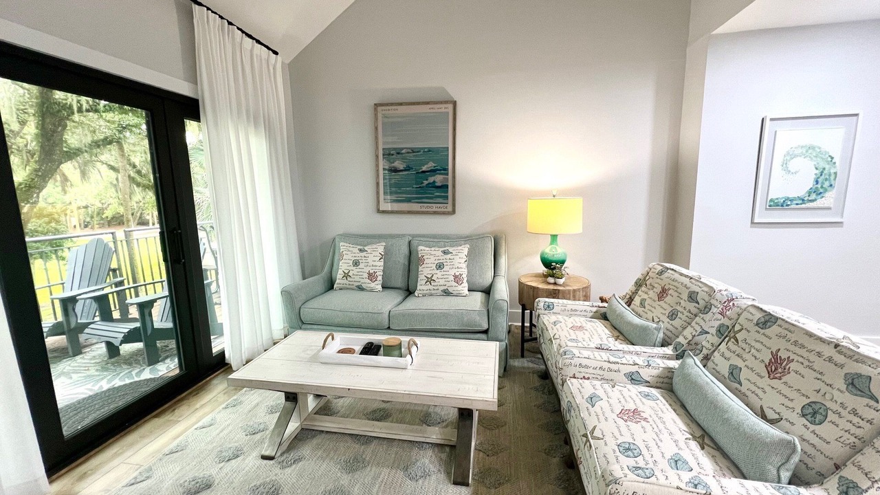 Photo of Livingroom in Seabrook Island