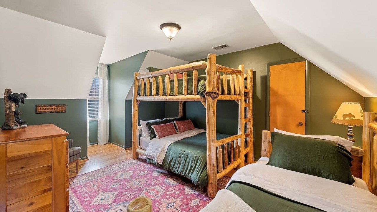 Photo of Bedroom in Maggie Valley