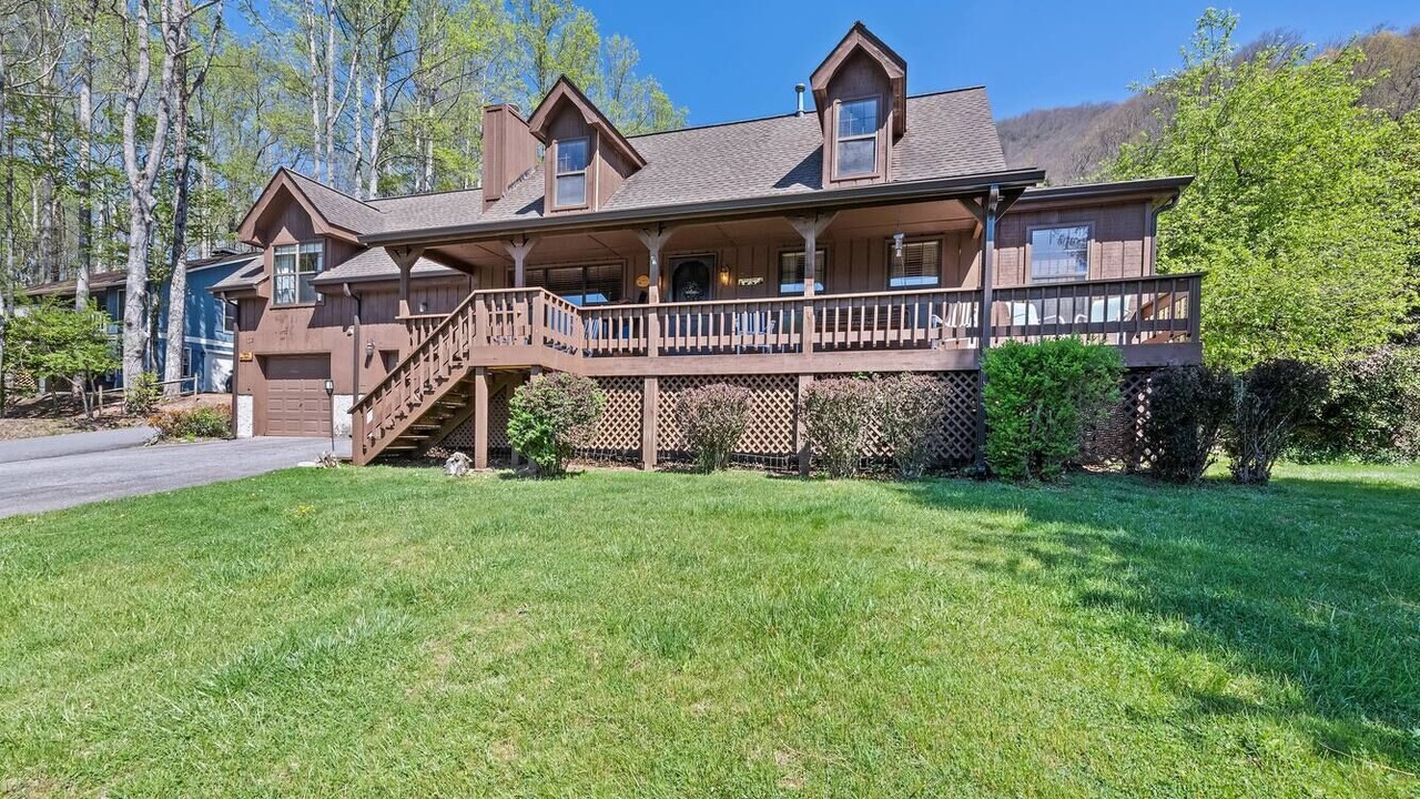 Photo of Outdoor in Maggie Valley