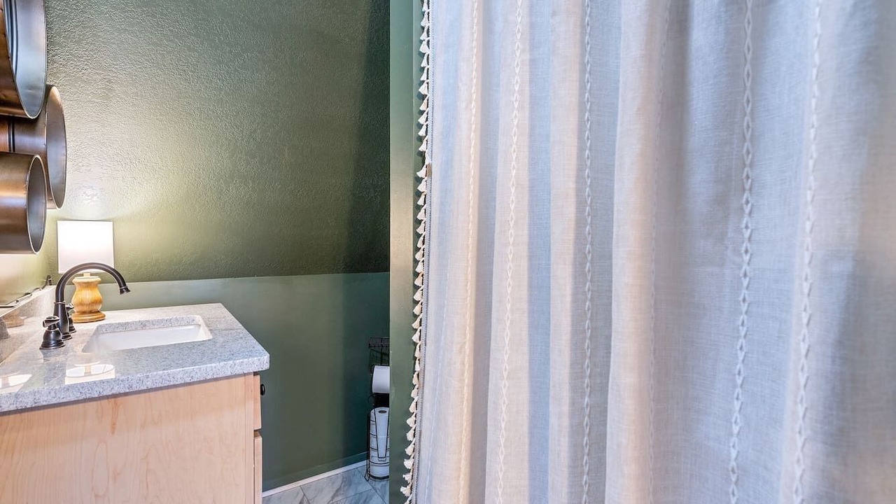Photo of Bathroom in Maggie Valley
