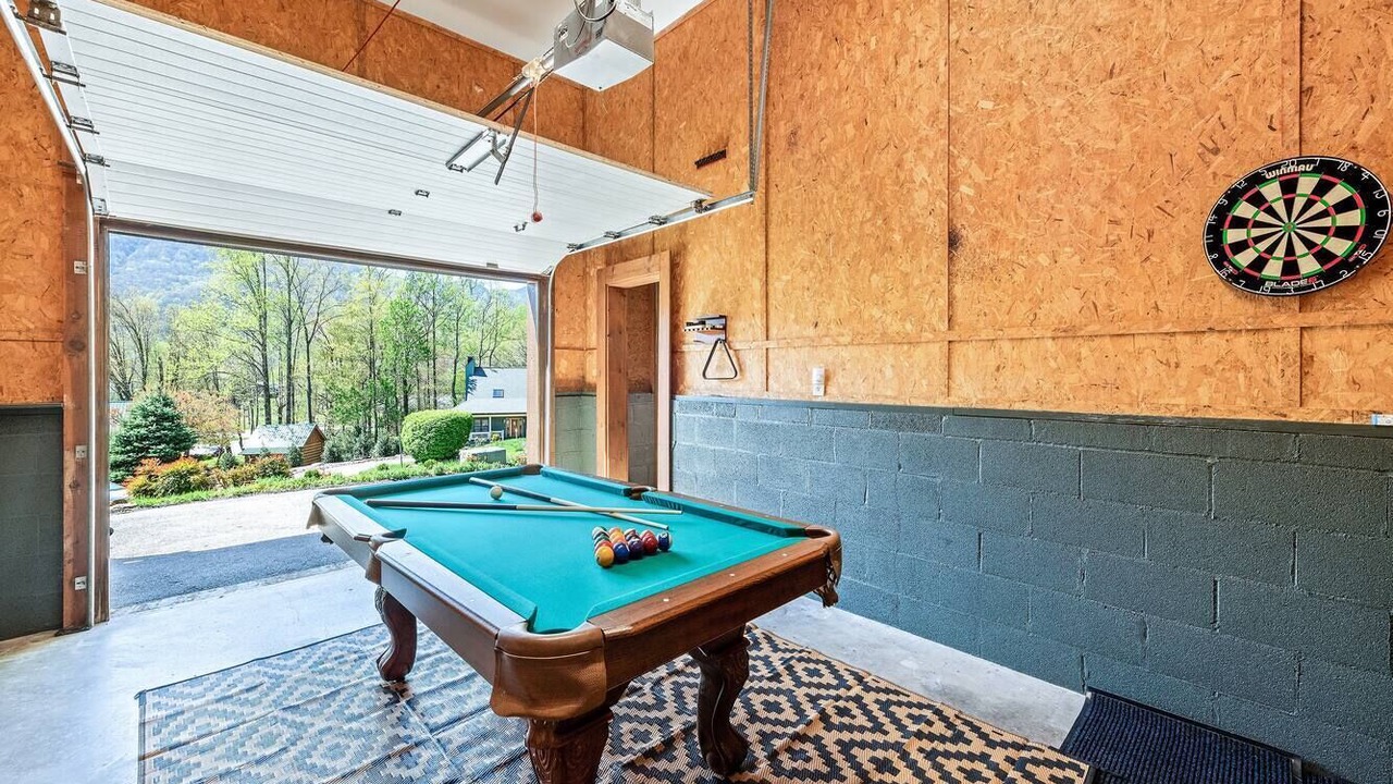 Photo of Bedroom in Maggie Valley