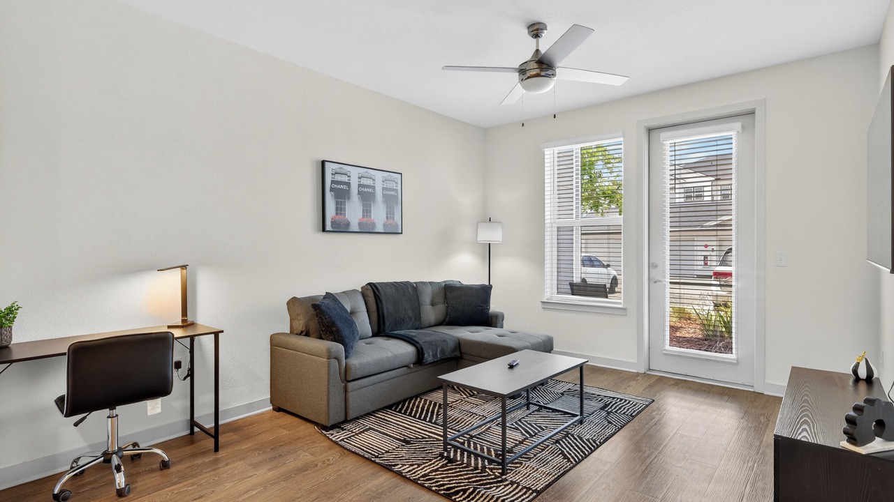 Photo of Livingroom in Arlington