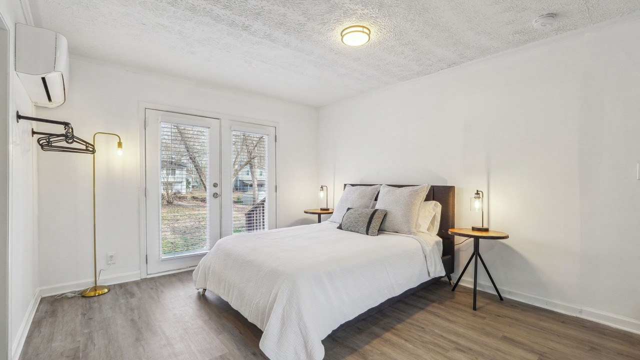 Photo of Bedroom in Kennesaw