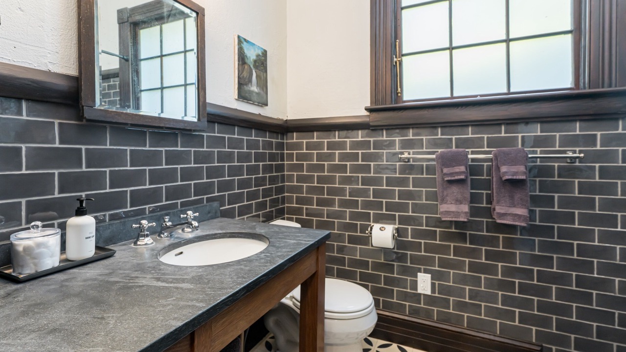 Photo of Bathroom in Marshall