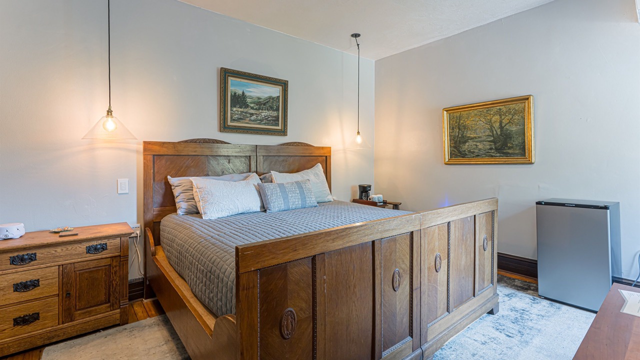 Photo of Bedroom in Marshall