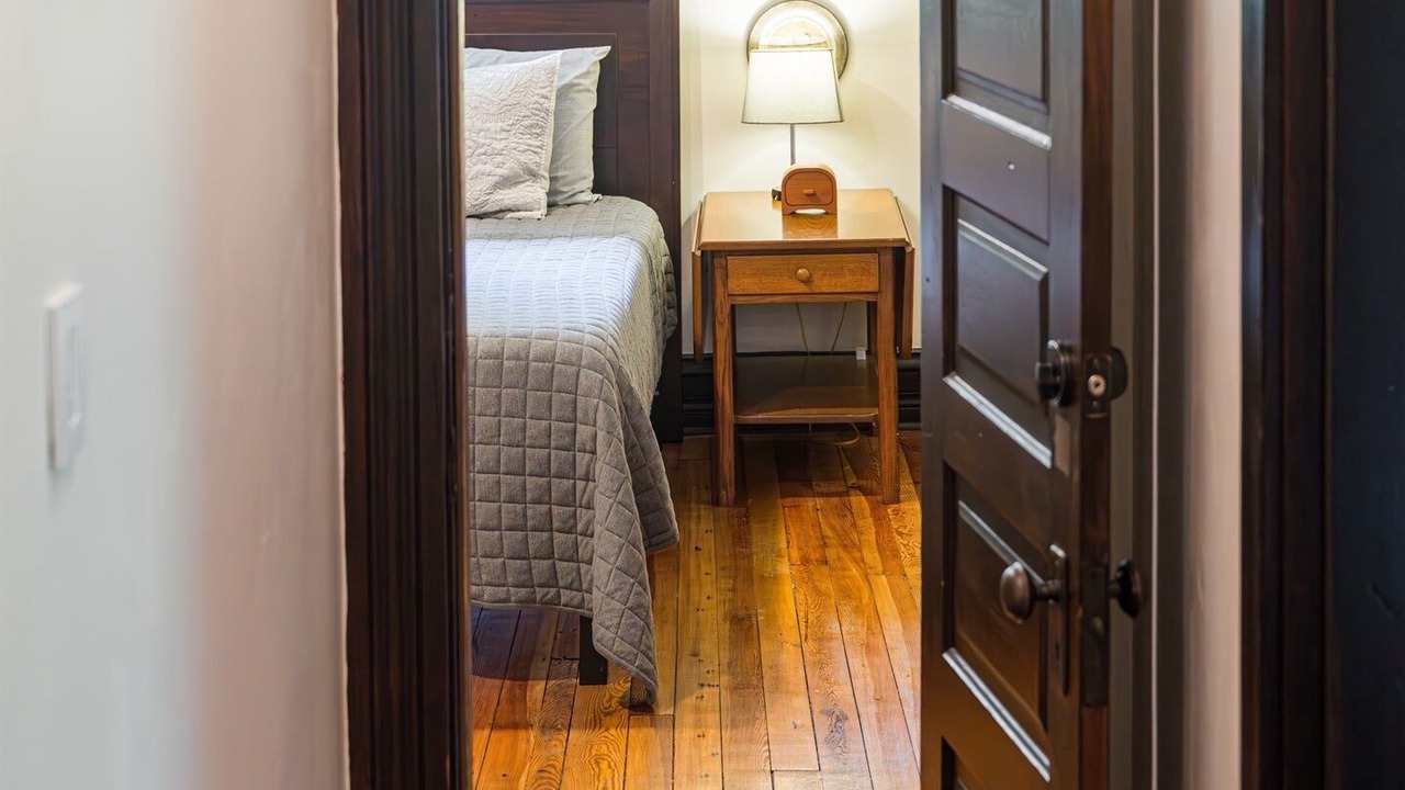 Photo of Bedroom in Marshall