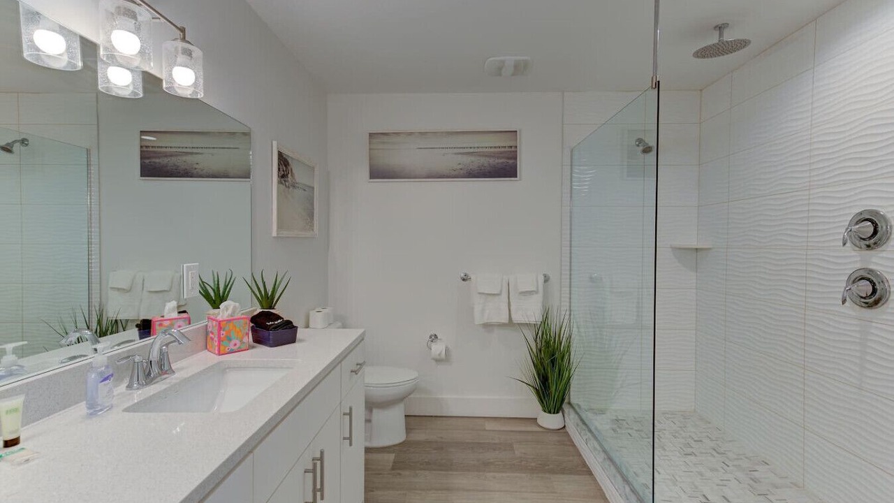 Photo of Bathroom in Madeira Beach