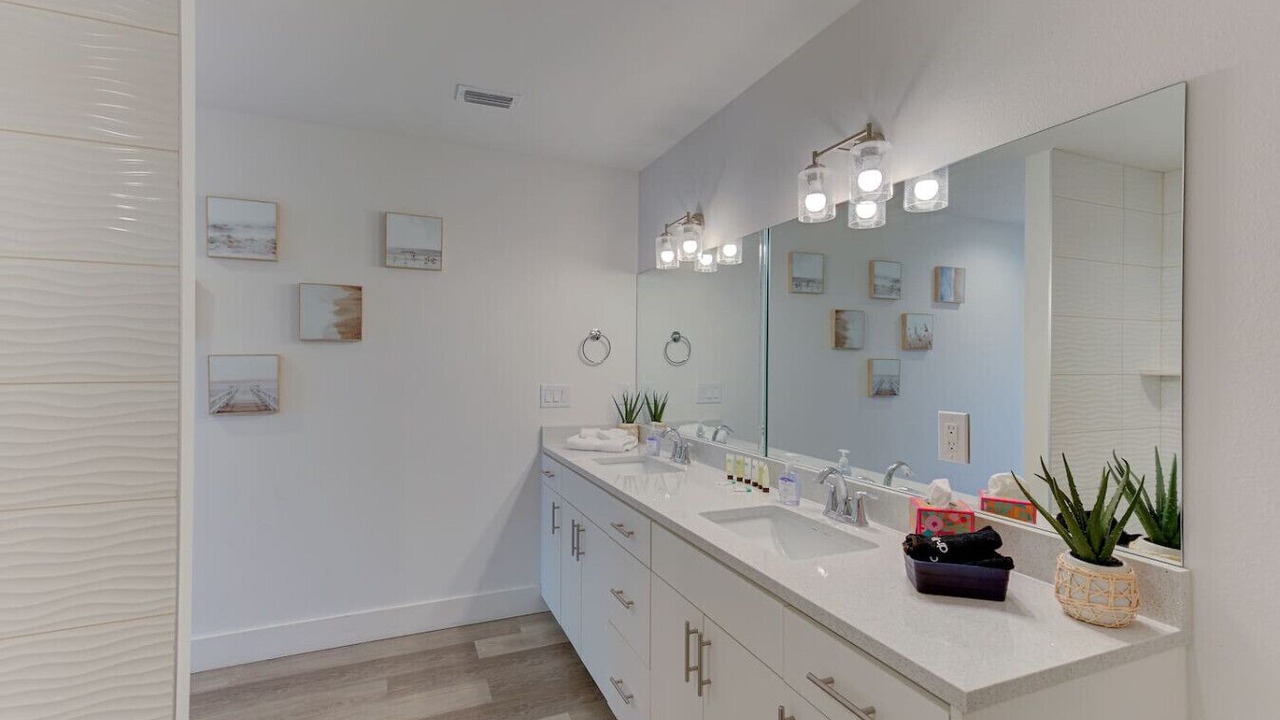 Photo of Bathroom in Madeira Beach