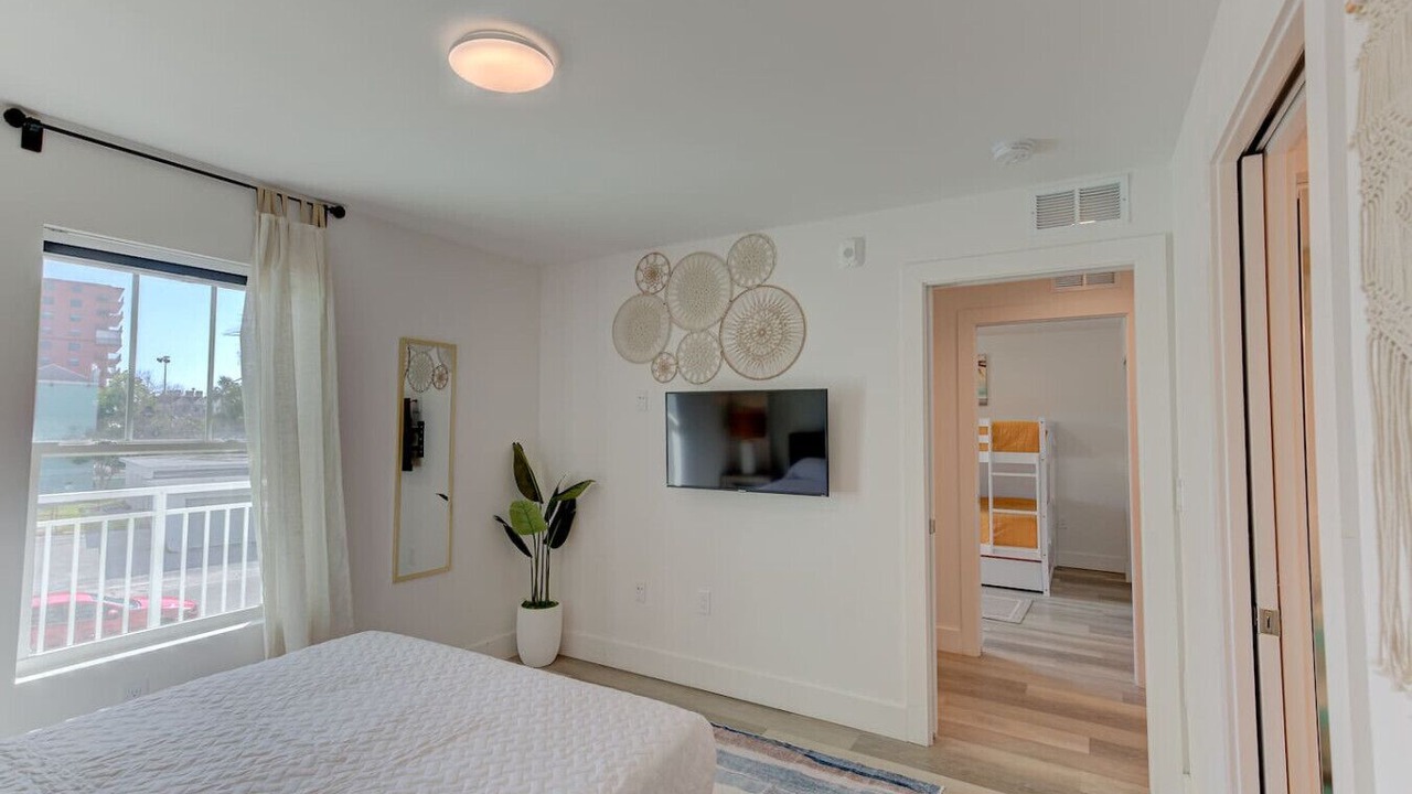 Photo of Bedroom in Madeira Beach
