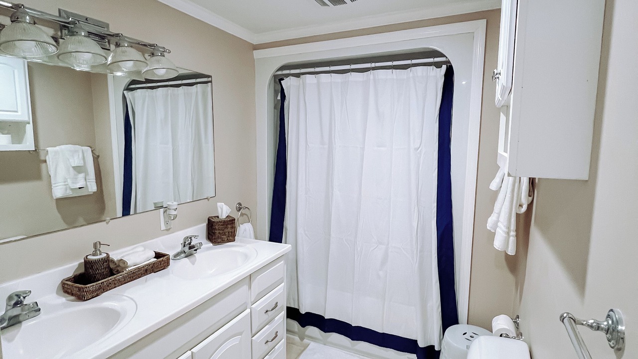 Photo of Bathroom in Warwick
