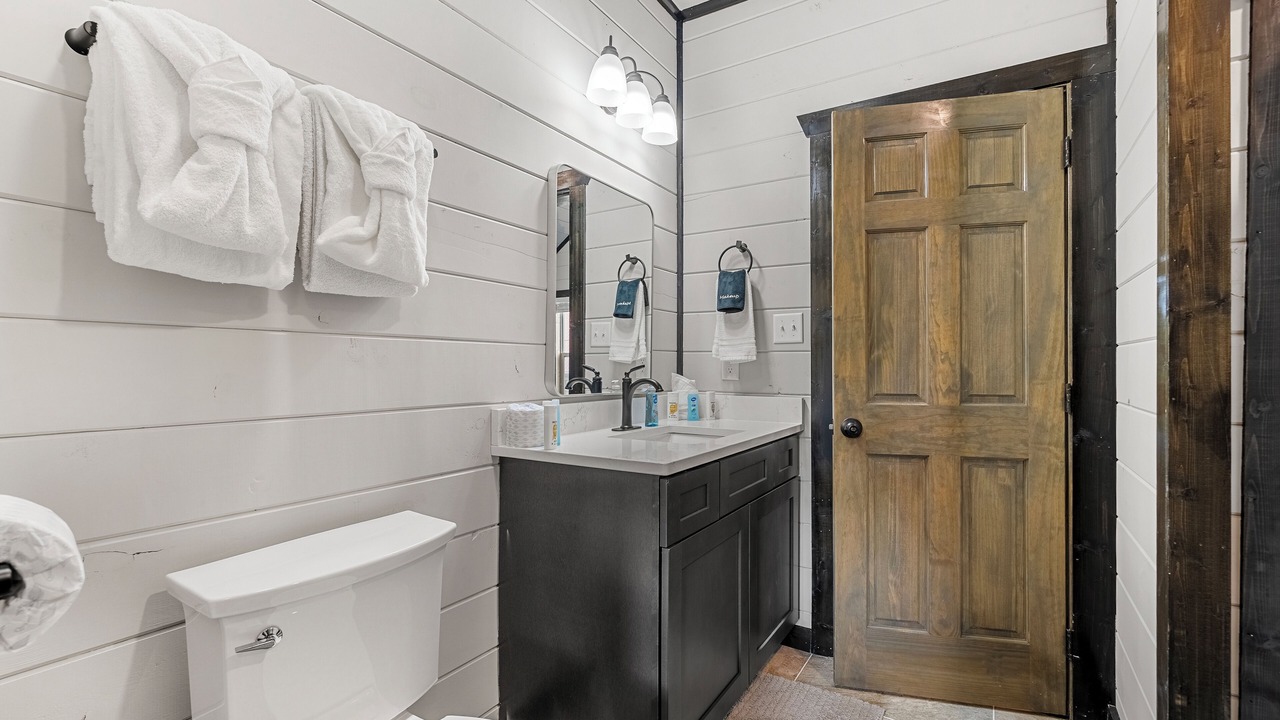 Photo of Bathroom in Sevierville