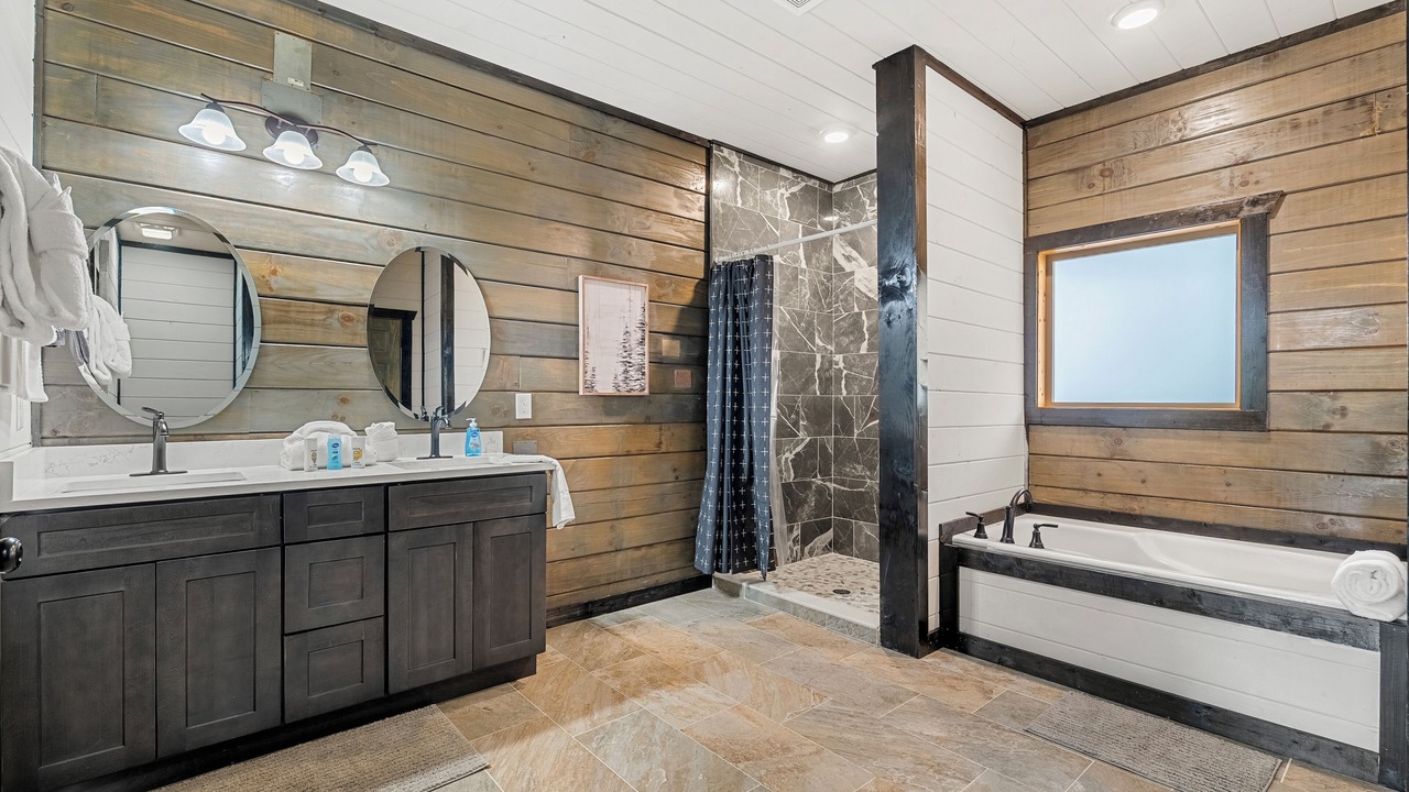 Photo of Bathroom in Sevierville