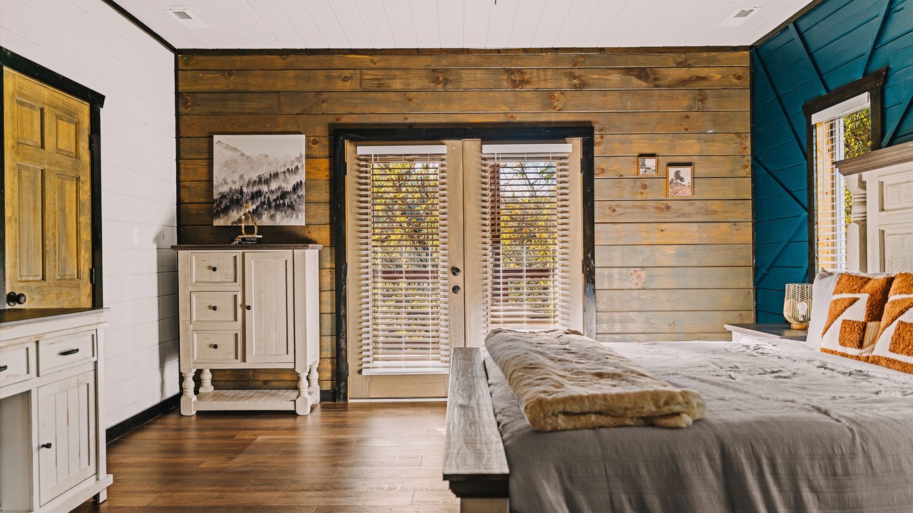 Photo of Bedroom in Sevierville