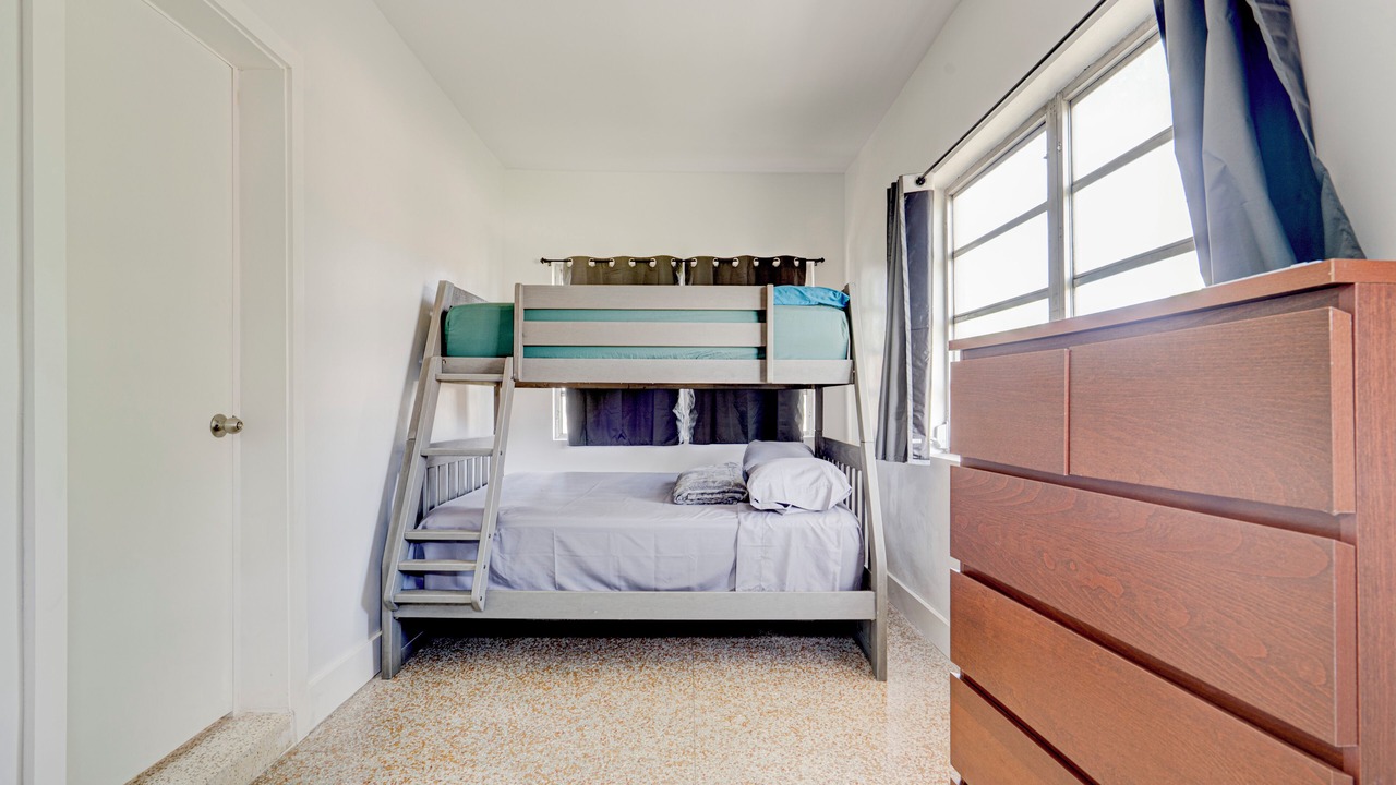 Photo of Bedroom in Miami Shores