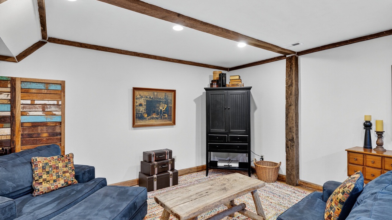 Photo of Bedroom in Guntersville