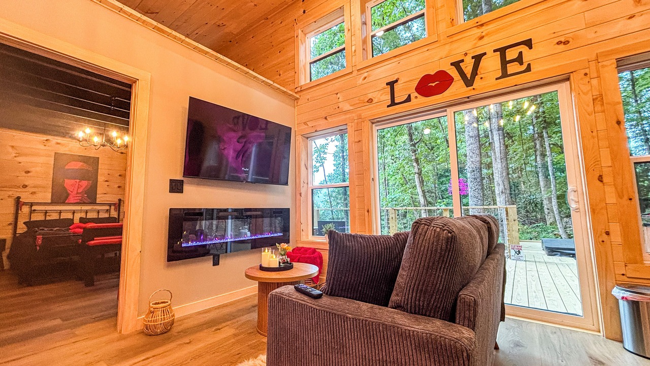 Photo of Livingroom in Cosby