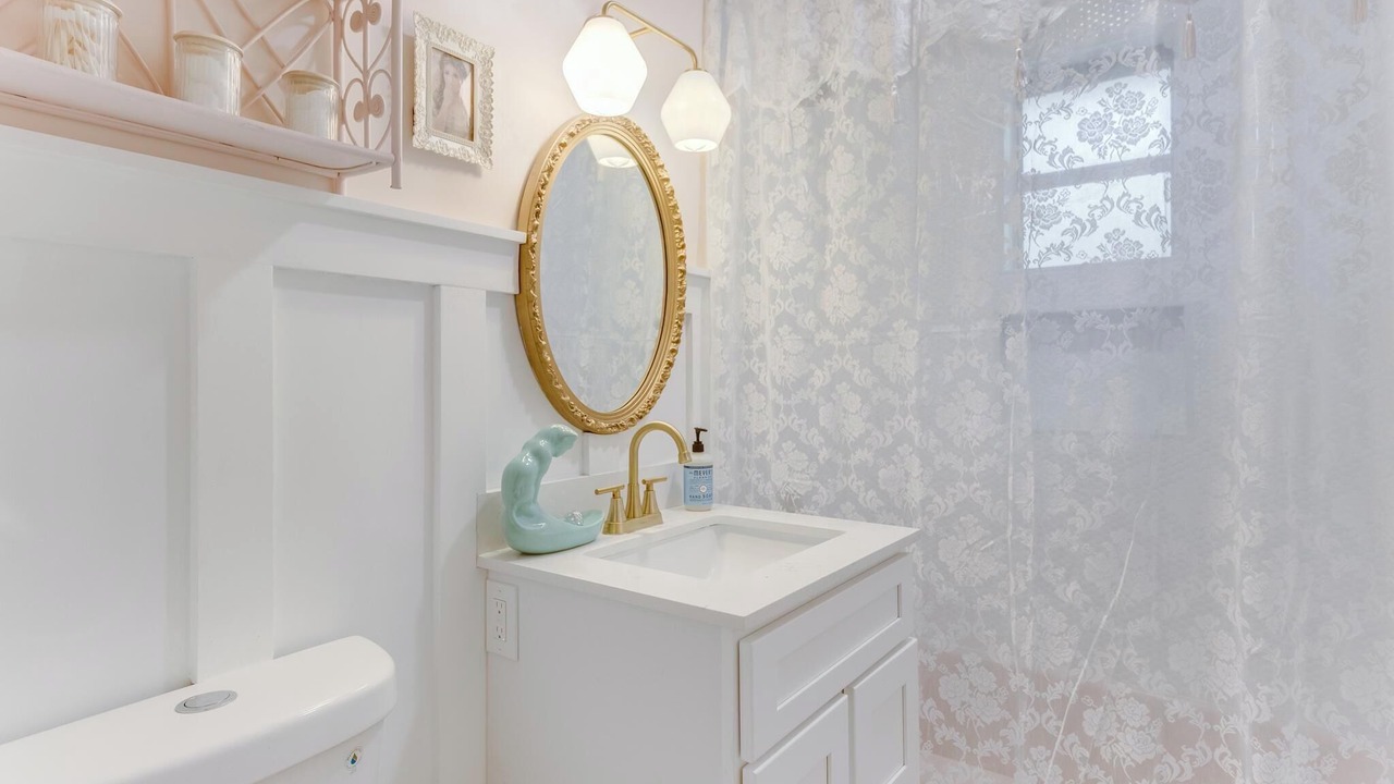 Photo of Bathroom in Biloxi